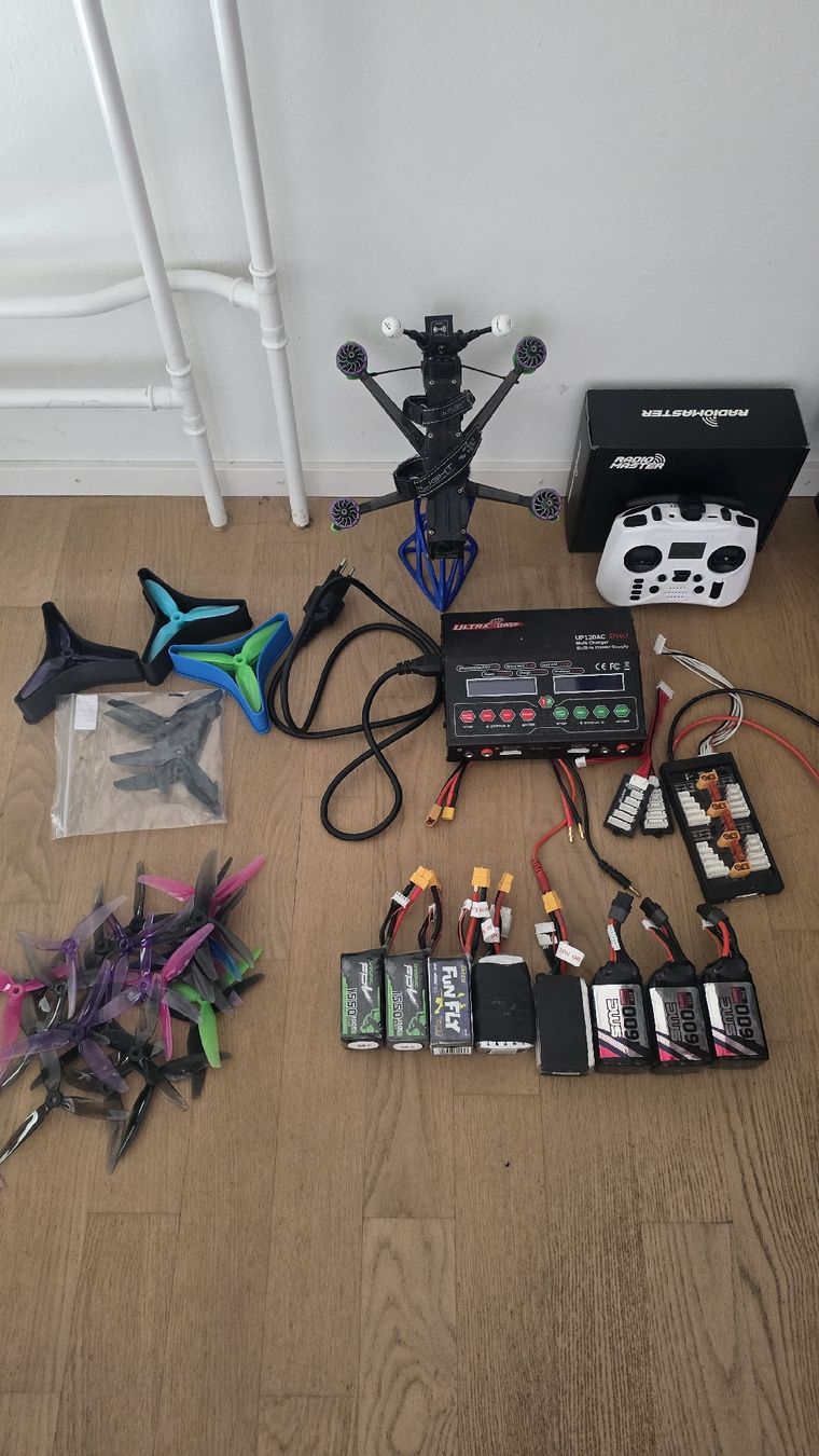 Kit di modellismo & Modellini statici: FPV Drohnen Set. – Usato da Maladers venduto da jan_cj2z