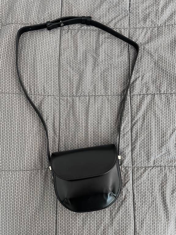 Borse da donna: Originale OSOI Tasche, NEU, Leder – Nuovo e nell'imballaggio originale da Zürich venduto da aus_nf7n 2