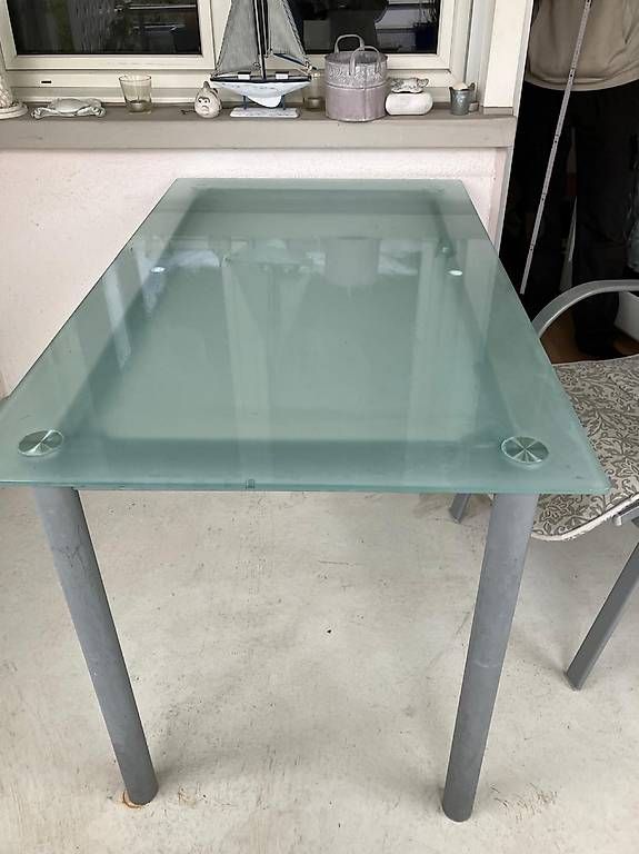 Tischset: Tisch mit 4 Stühle – Gebraucht aus Aegerten von meliiiii 2