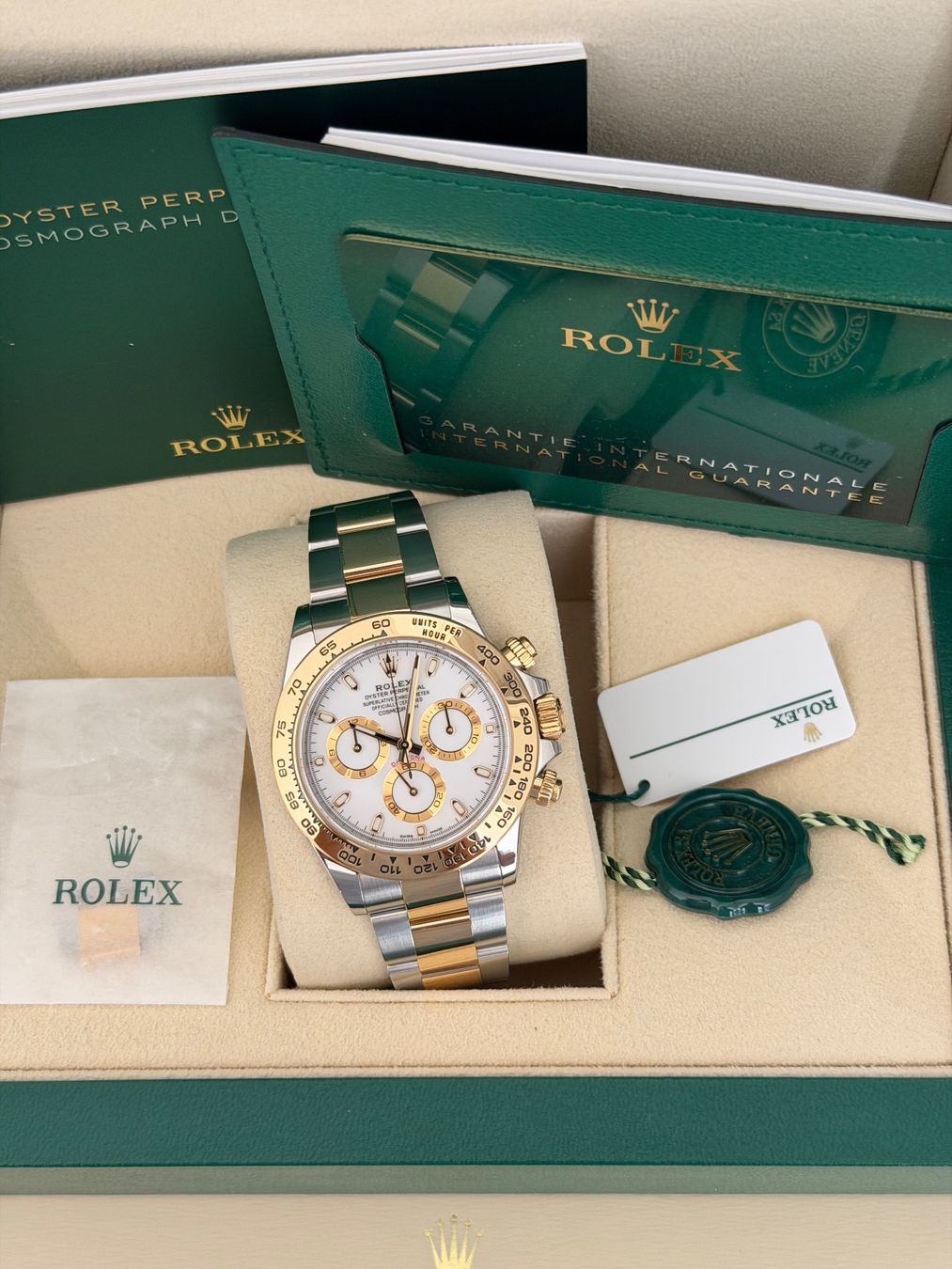 Rolex Uhren: Rolex Daytona 116503 CH Fullset – Gebraucht aus Niederwangen BE von Petropet