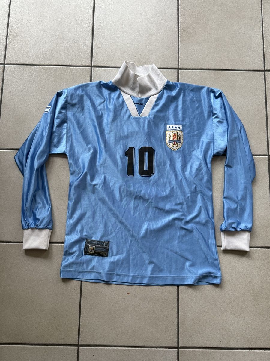 Canottiere & Pantaloni: Maillot Uruguay N°10, Taille M - – Usato da La Chaux-de-Fonds venduto da Chacha99