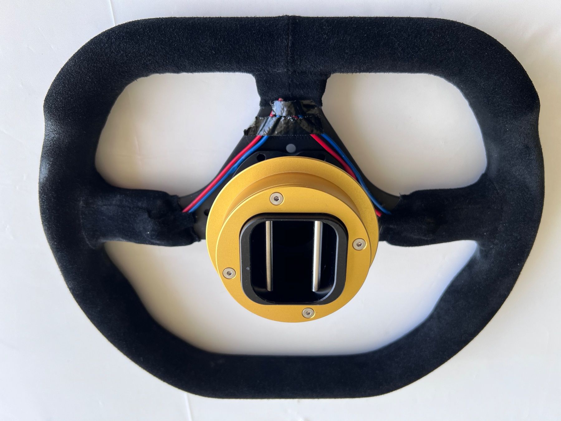 Fanatec Controller: Sim Racing Lenkrad-Sammlung mit Custom Fanatec Podium Hub – Usato da Steckborn venduto da rboelsterli 3