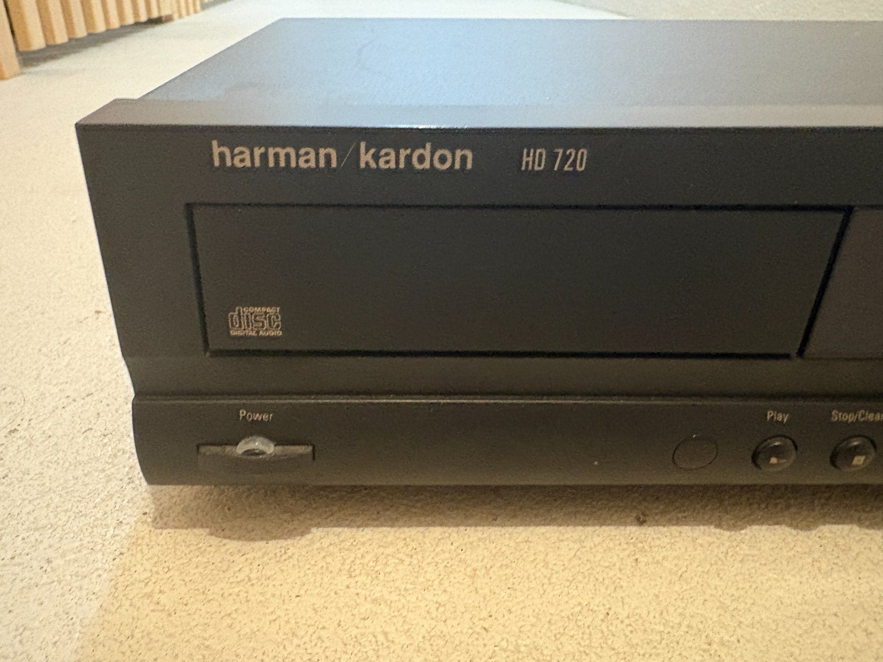 Harman-Kardon Multimediaplayer & Streamer: Harman Kardon HD 720 CD Spieler – Gebraucht aus Elgg von Jo_Naj 1