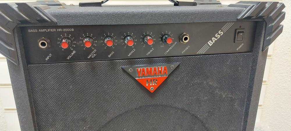 Yamaha HR 2000 B, bass combo amp.made in Japan | Kaufen auf Ricardo