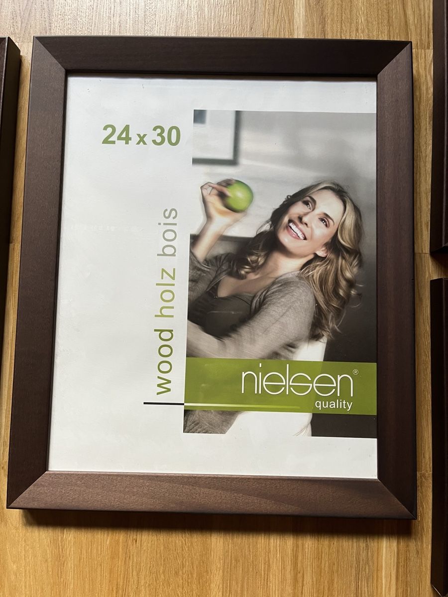 Cornici: Nielsen Bilderrahmen Holzrahmen Set Vier Braun – Nuovo (secondo la descrizione) da Zürich venduto da kat_2s7f 2