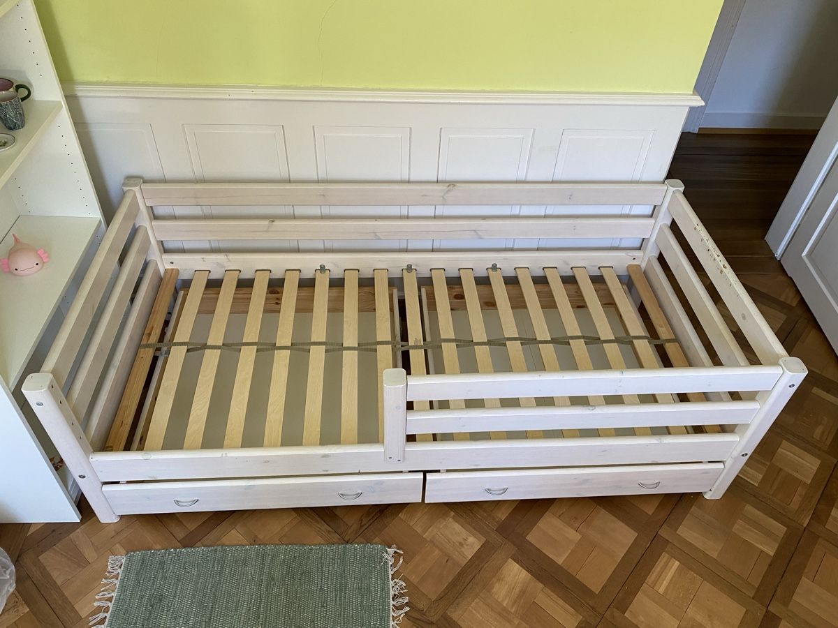 Lits: Flexa Bett mit 2 Schubladen – D'occasion à Winterthur par SOC