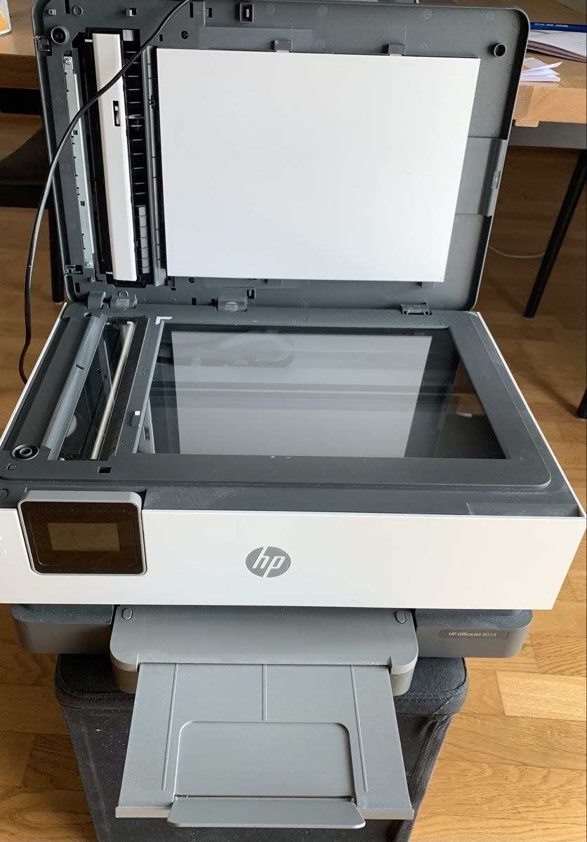 Stampanti: HP OfficeJet 8014 Drucker – Usato da Oensingen venduto da LorisMi 2