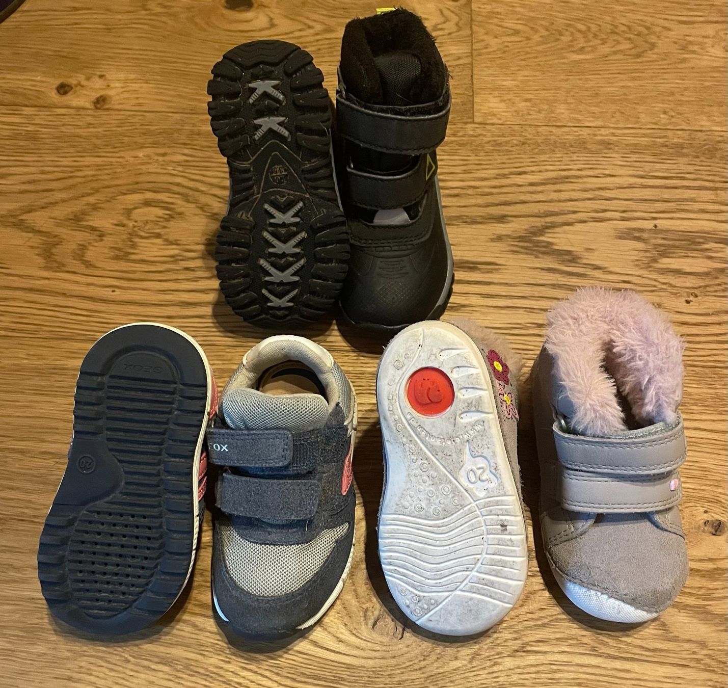 Chaussures garçon: Schuhe Grösse 20 – D'occasion à Teufenthal AG par sleeepless1987 1