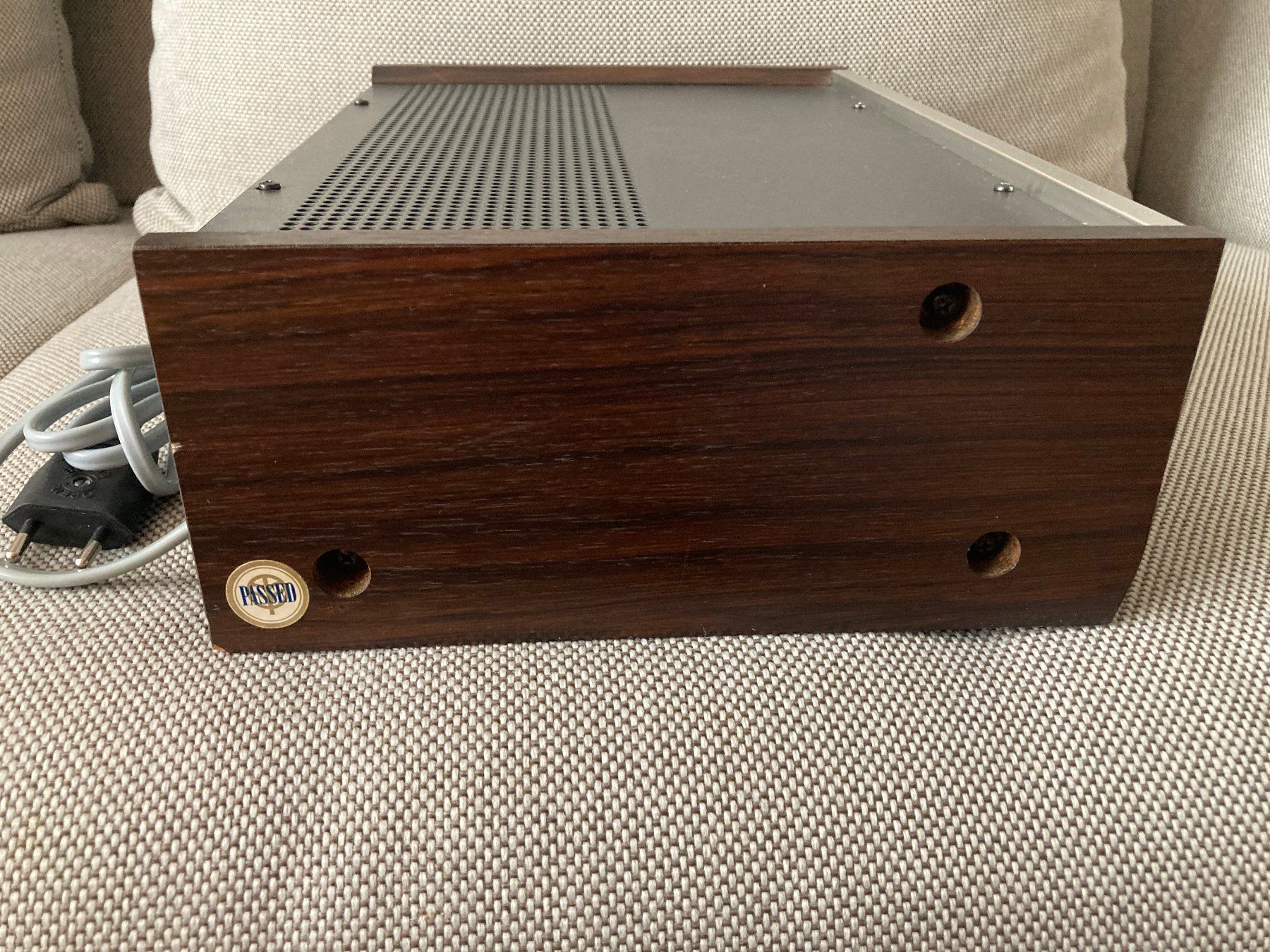 Kenwood Verstärker: Kenwood KA-4002A Solid State Stereo Amplifier – Gebraucht aus Fribourg von rogerbd 4