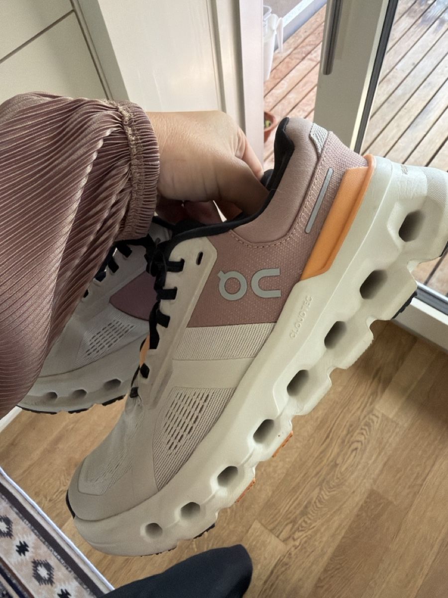 Chaussures hommes: On cloud sneakers damen 38 – Neuf (Voir description) à Hausen AG par nik_9sg2 3