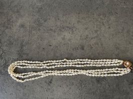 Collier perles d'eau douce 3 rangs fermoir