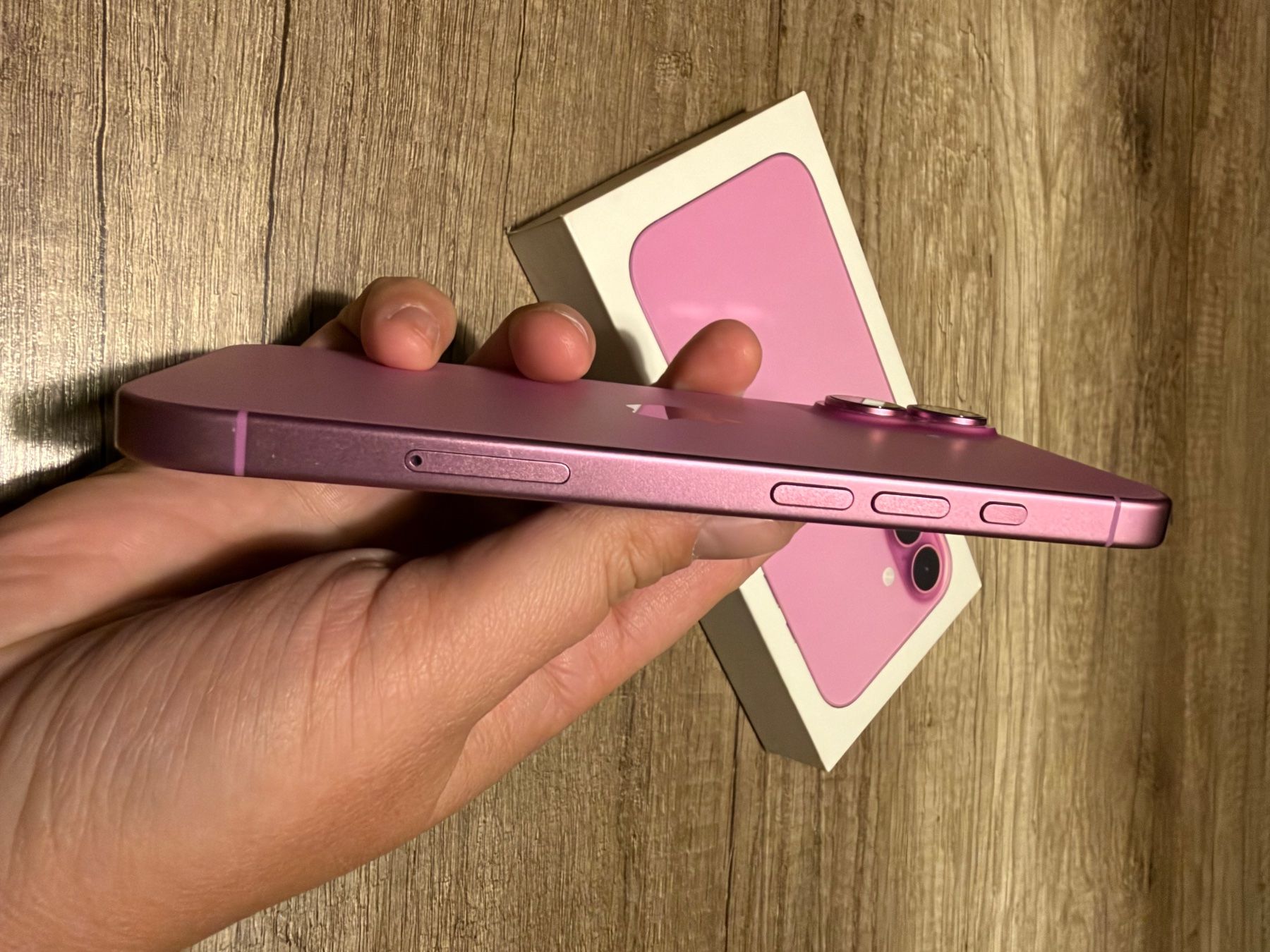 Apple Telefoni cellulari / Smartphones: iPhone 16 128 GB – Usato da Oberriet SG venduto da ang_jn85 3