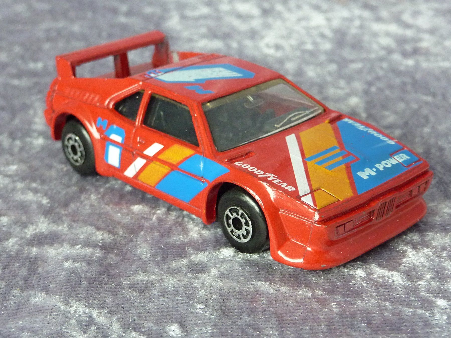 Matchbox Modellini d'auto: BMW M1 1:64 – Usato da Dürrenäsch venduto da Cobra1ch 3