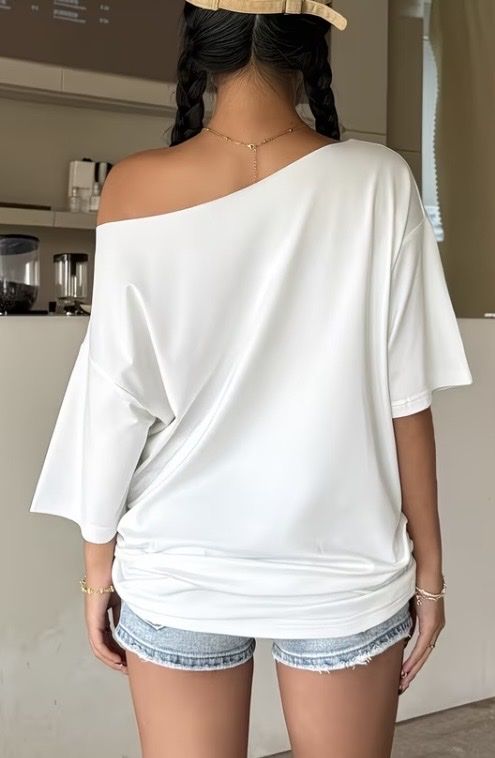 T-shirt: weisses Off-Shoulder Shirt, XL   – Nuovo e nell'imballaggio originale da Oberentfelden venduto da petle78 1