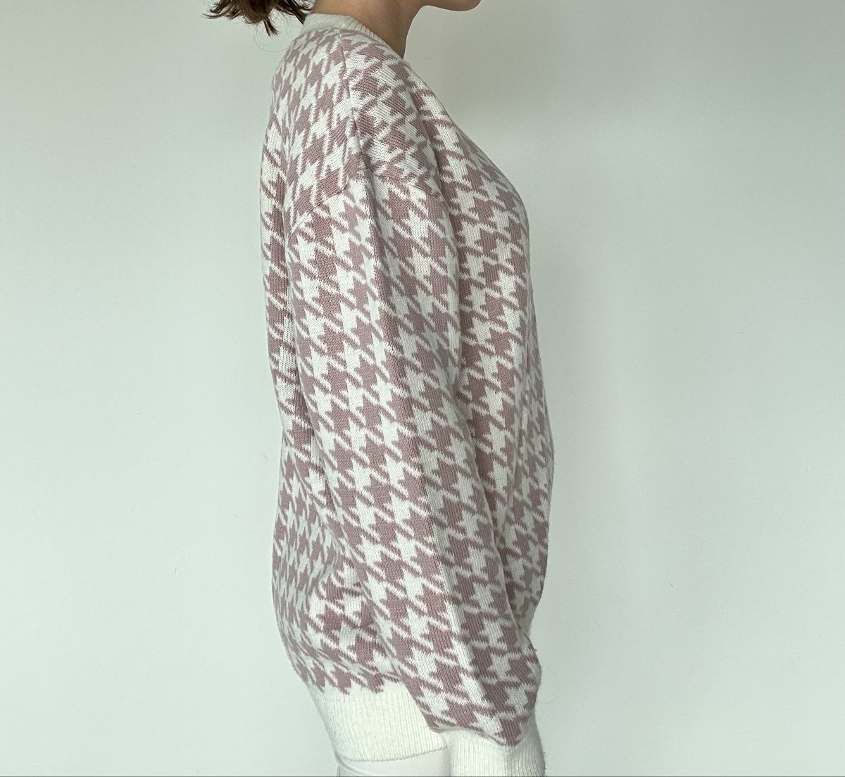 Maglioni & Felpe: Kuscheliger Strickpullover in Rosa-weiss – Usato da Uzwil venduto da Zhenia17 1