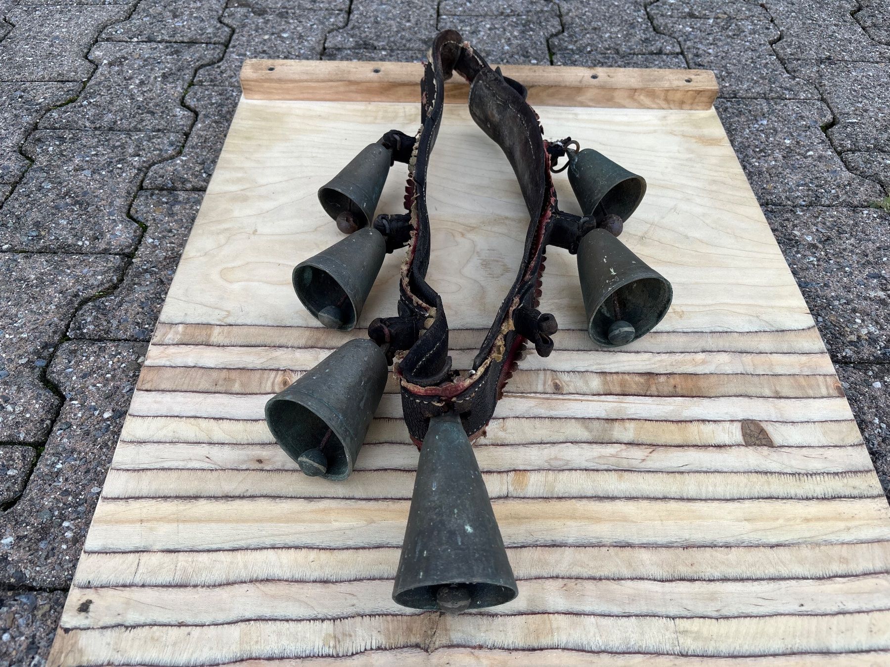 Campanacci mucche: antikes Pferdegeschell / Parisergeschell – Usato da Feldbach venduto da Fea1 8