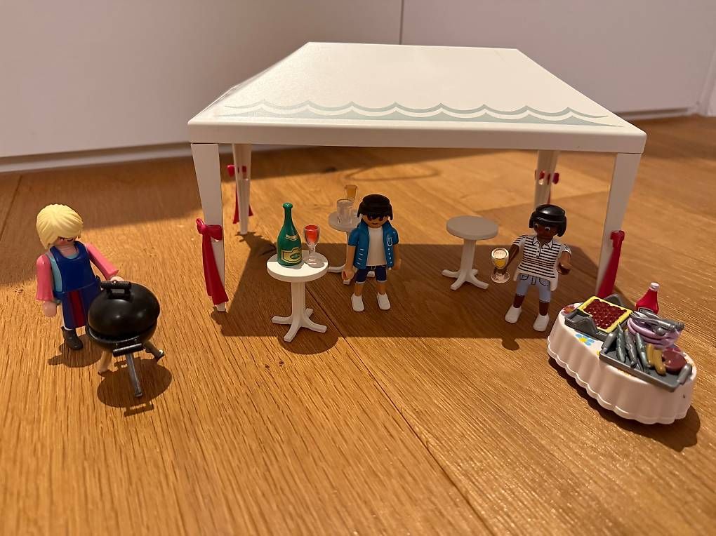 Giocattoli: Playmobil Partyzelt – Usato da Kirchlindach venduto da fecop