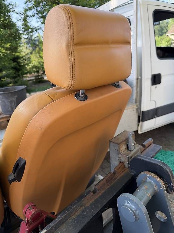 BMW Tutti pezzi di ricambio auto: Bmw e36 M3 Innenausstattung – Usato da Muri AG venduto da Aero96 5