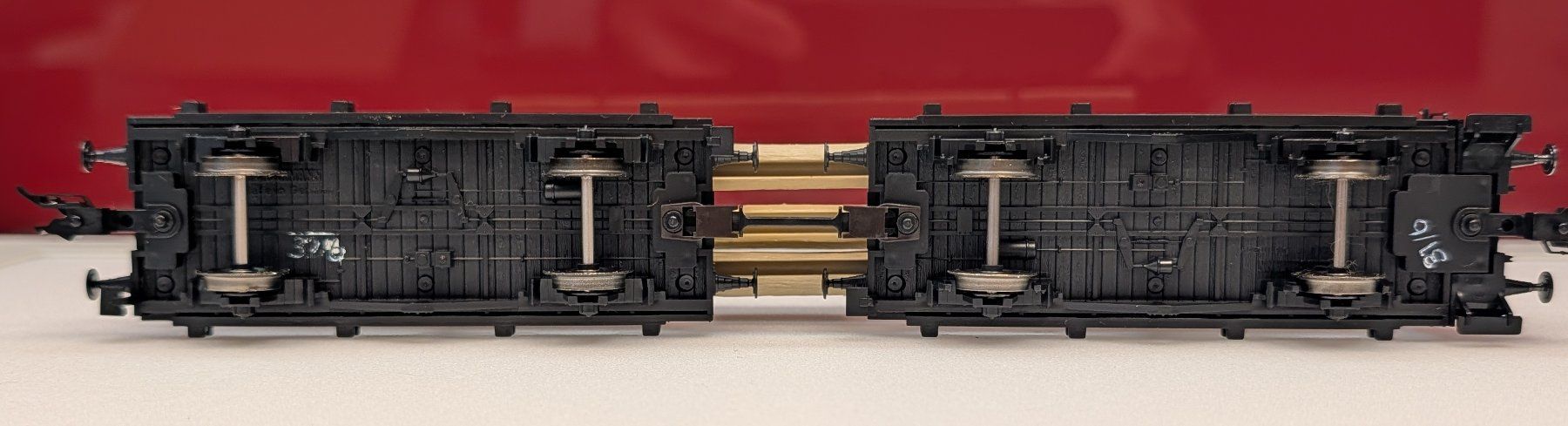Fleischmann Modelleisenbahnen: Spur H0 - Güterwagen von Fleischmann – Gebraucht aus Reinach BL von angus74 4