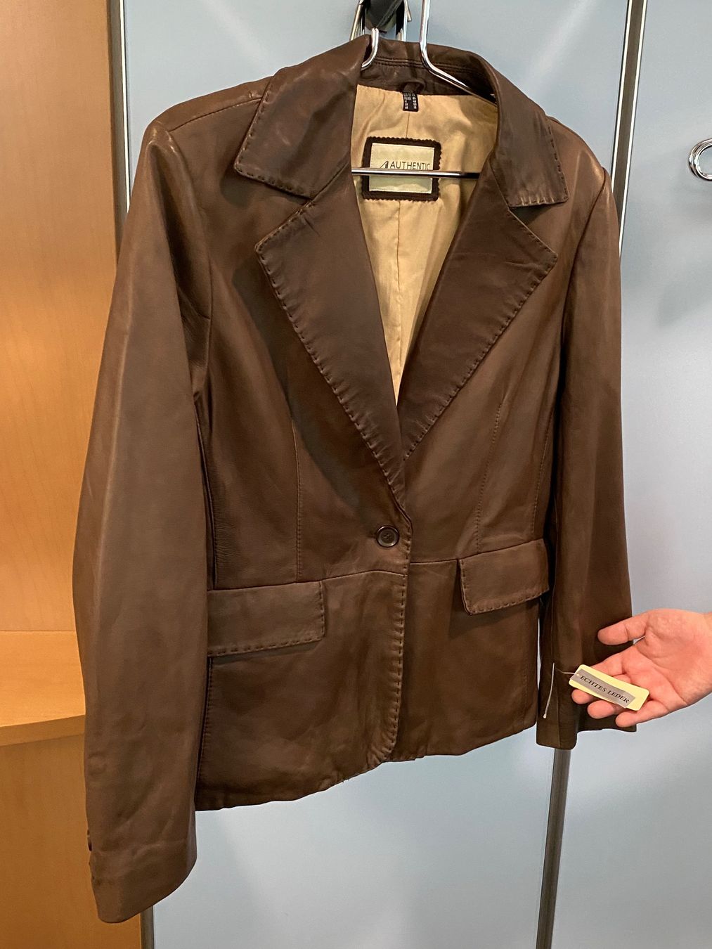 Giacche: Lederjacke Damen NEU – Nuovo e nell'imballaggio originale da Affoltern am Albis venduto da may_9gdz