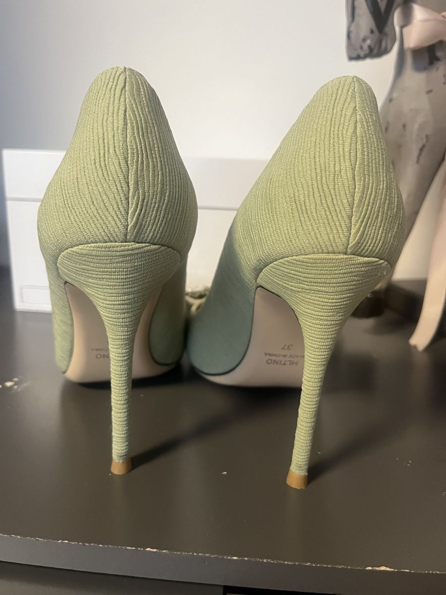 Scarpe da donna: Traumhafte high heels gr 37 – Nuovo (secondo la descrizione) da Neuhausen am Rheinfall venduto da stundgirl 3
