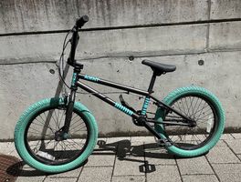 BMX Agent Freestyle Bike