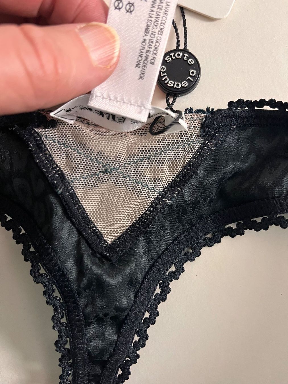 Altra biancheria intima: PLEASURE STATE, String DAKOTA PRIMROSE, Gr. L, Schwarz/Grün – Nuovo e nell'imballaggio originale da Rudolfstetten venduto da gst_g7xl 4