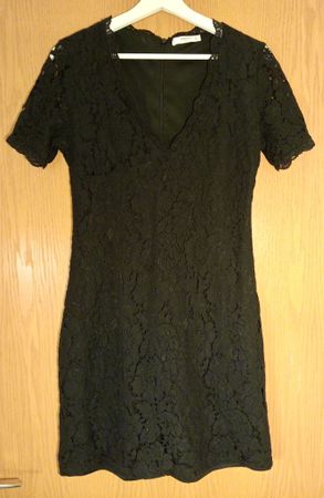 Schwarzes Kleid von Mango, Grösse L (US 8)