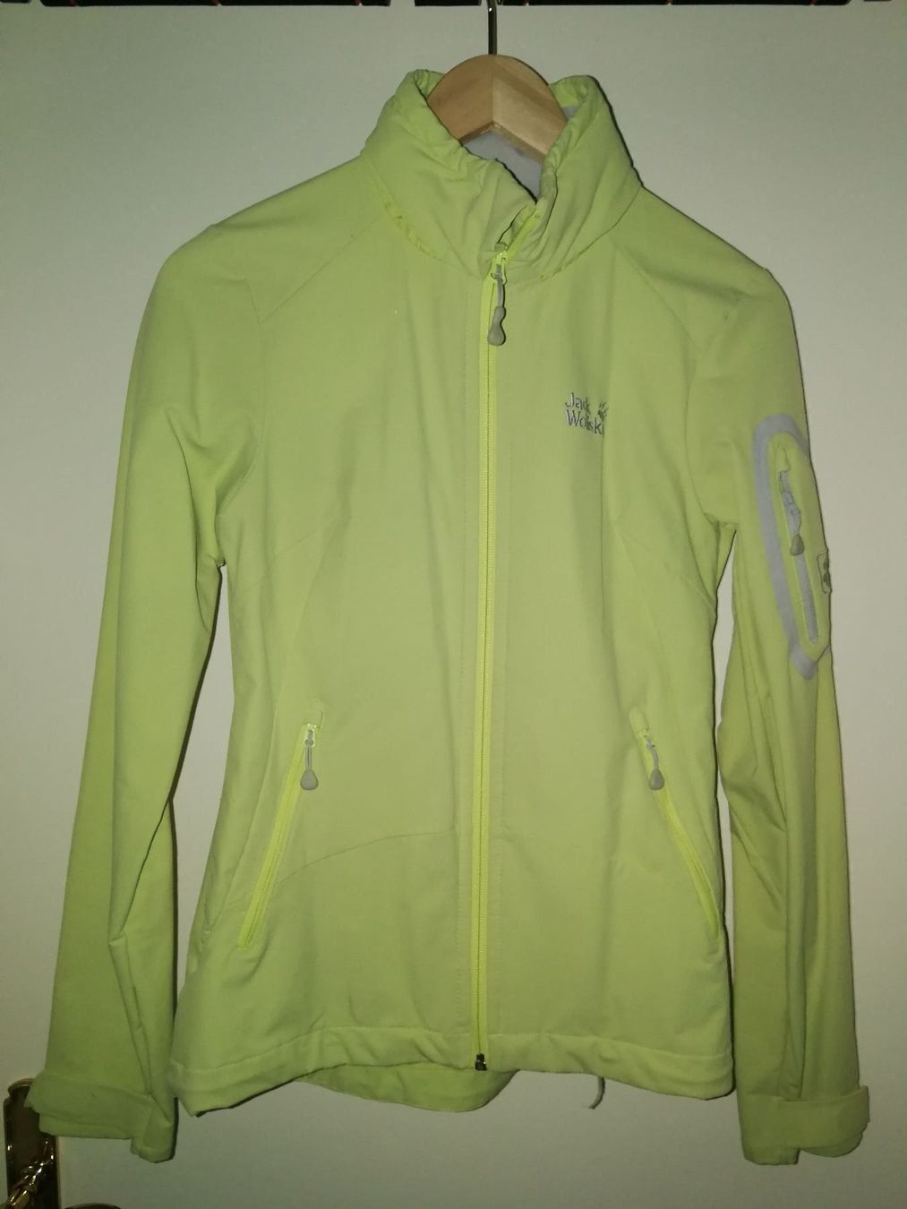 Jack Wolfskin Giacche: Jack Wolfskin Trekking-/ Wanderjacke – Usato da Stäfa venduto da basidis