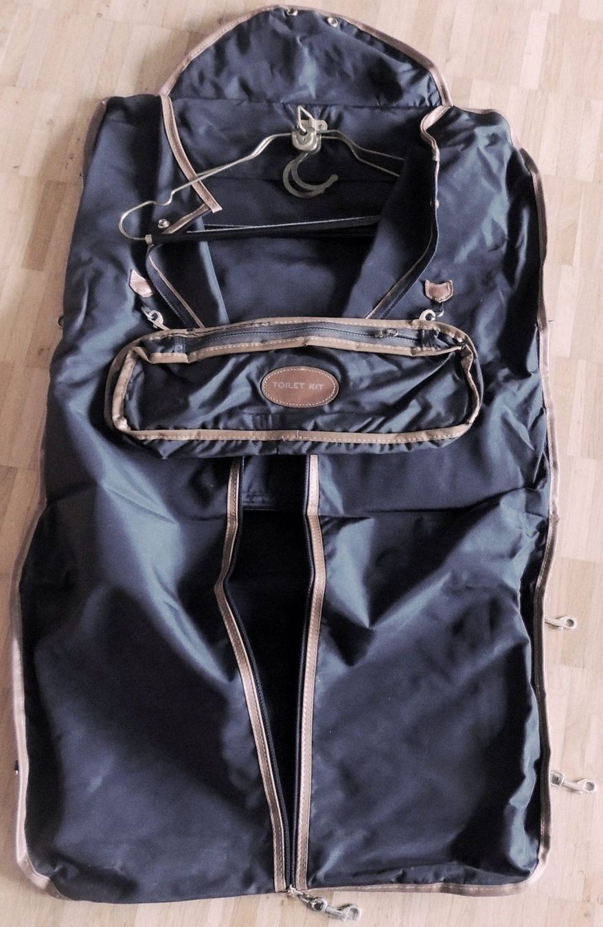 Reisekoffer: Vintage Lark Carry-on Kleider-Bag – Gebraucht aus Bürglen von holarctic 3