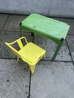 Kindertisch und Stuhl Tolix