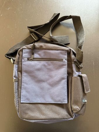 Praktische Umhängetasche / Schultertasche -Top Zustand!