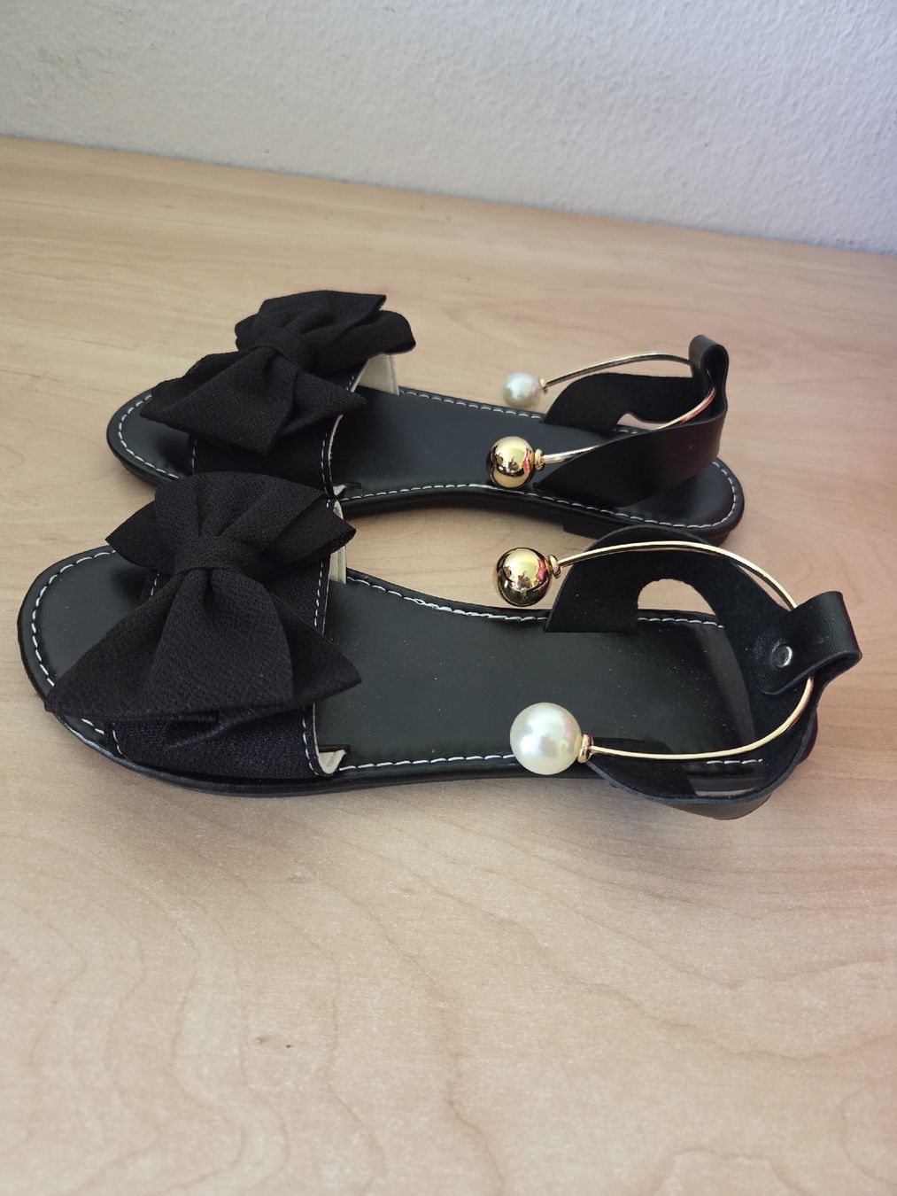 Scarpe da donna: Schwarze Elegante Sandalen Gr.38 – Usato da Winterthur venduto da katzen07 1