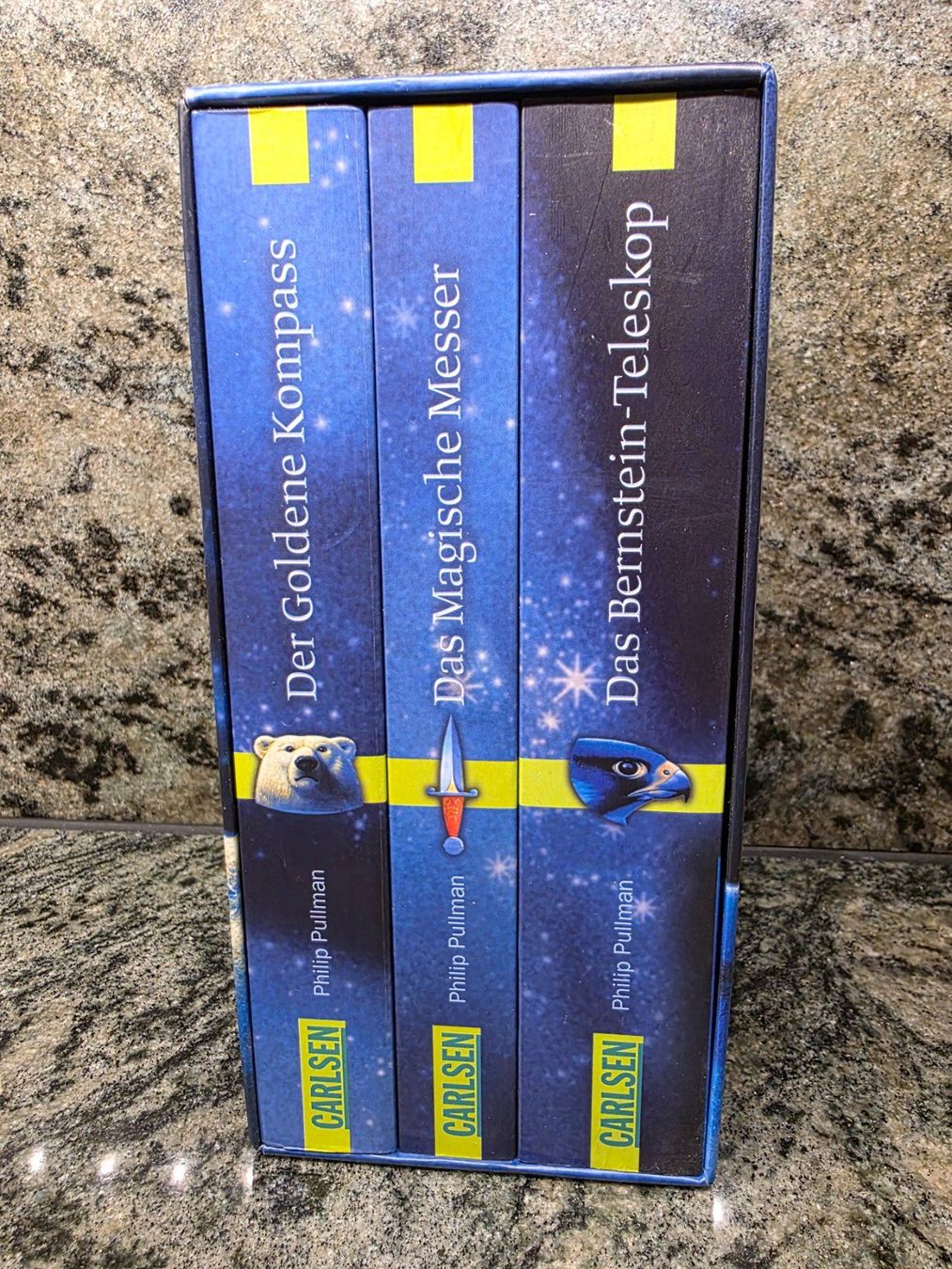 Libri: Der Goldene Kompass Trilogie im Schuber - TOP – Usato da Herisau venduto da whitepaper 3