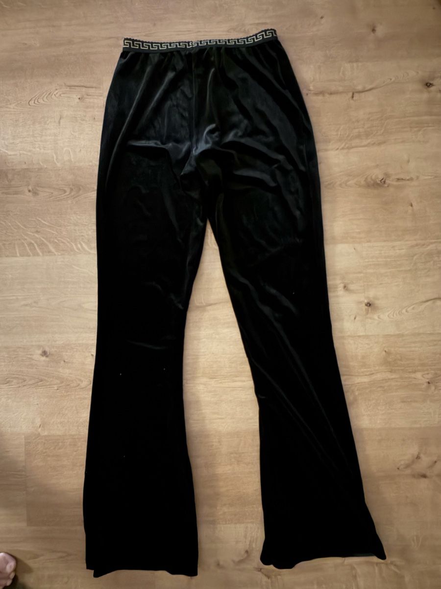 Versace Pantaloni: Schöne Versace Hosen Samt – Usato da Jona venduto da HappyHappyHappyHappy 4