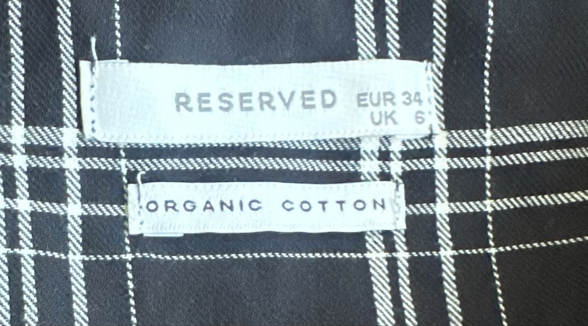Kleider: RESERVED BLUSENKLEID GR. 34 neuwertig – Neu (gemäss Beschreibung) aus Unteraegeri von MH203 9