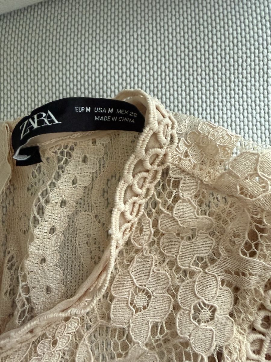 Zara Top: Top/ hell Rosé/ Gr. M – Usato da Zürich venduto da secondhandpassion 1