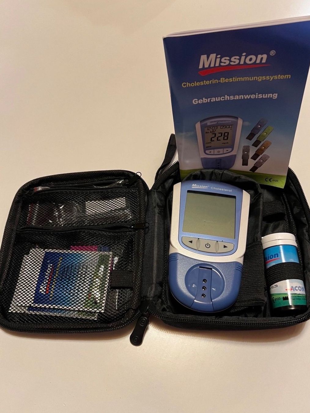 Attrezzature mediche: Mission 3-in-1 Cholesterin Messgerät – Usato da Sargans venduto da Churi 1