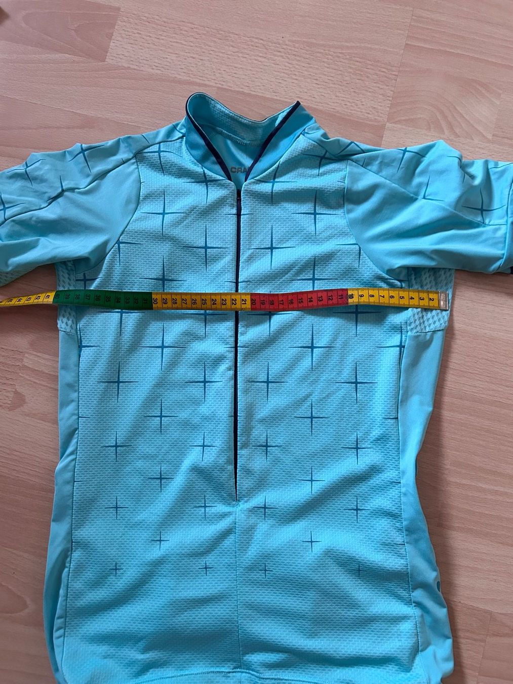Craft Canottiere & Pantaloni: Veloshirt Craft M – Usato da Wettswil venduto da edinburgh01 1