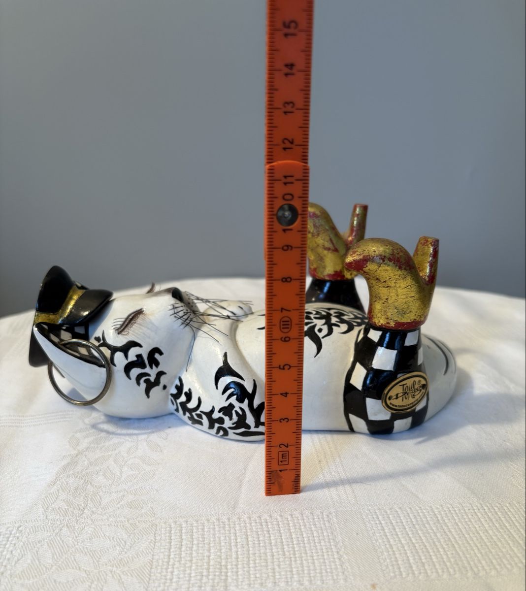 Toms Drag Statuette: Toms Drag Katze weiss – Usato da Riehen venduto da BESSI17 3
