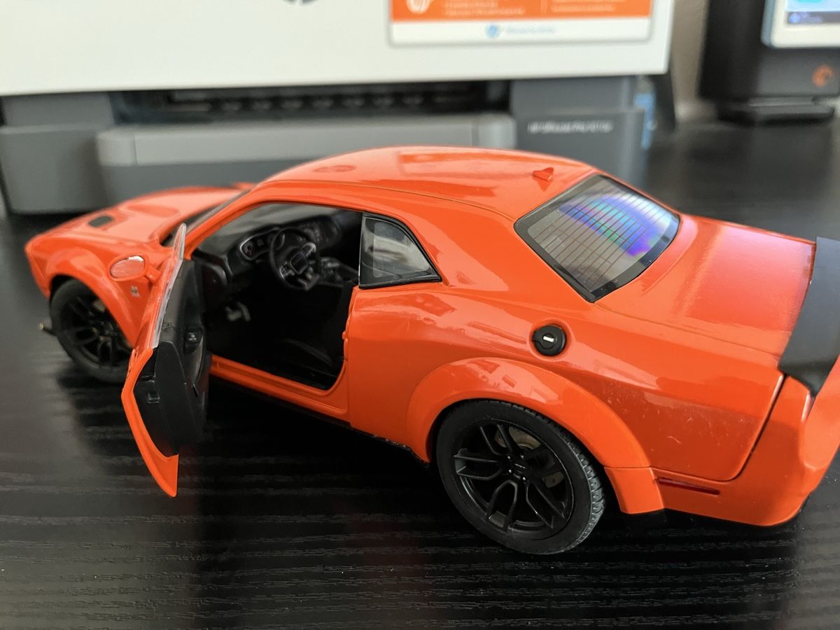 Dodge Modellini d'auto: Dodge Challenger R/T.  1:18 – Nuovo (secondo la descrizione) da Rümlang venduto da Papamoll4 3