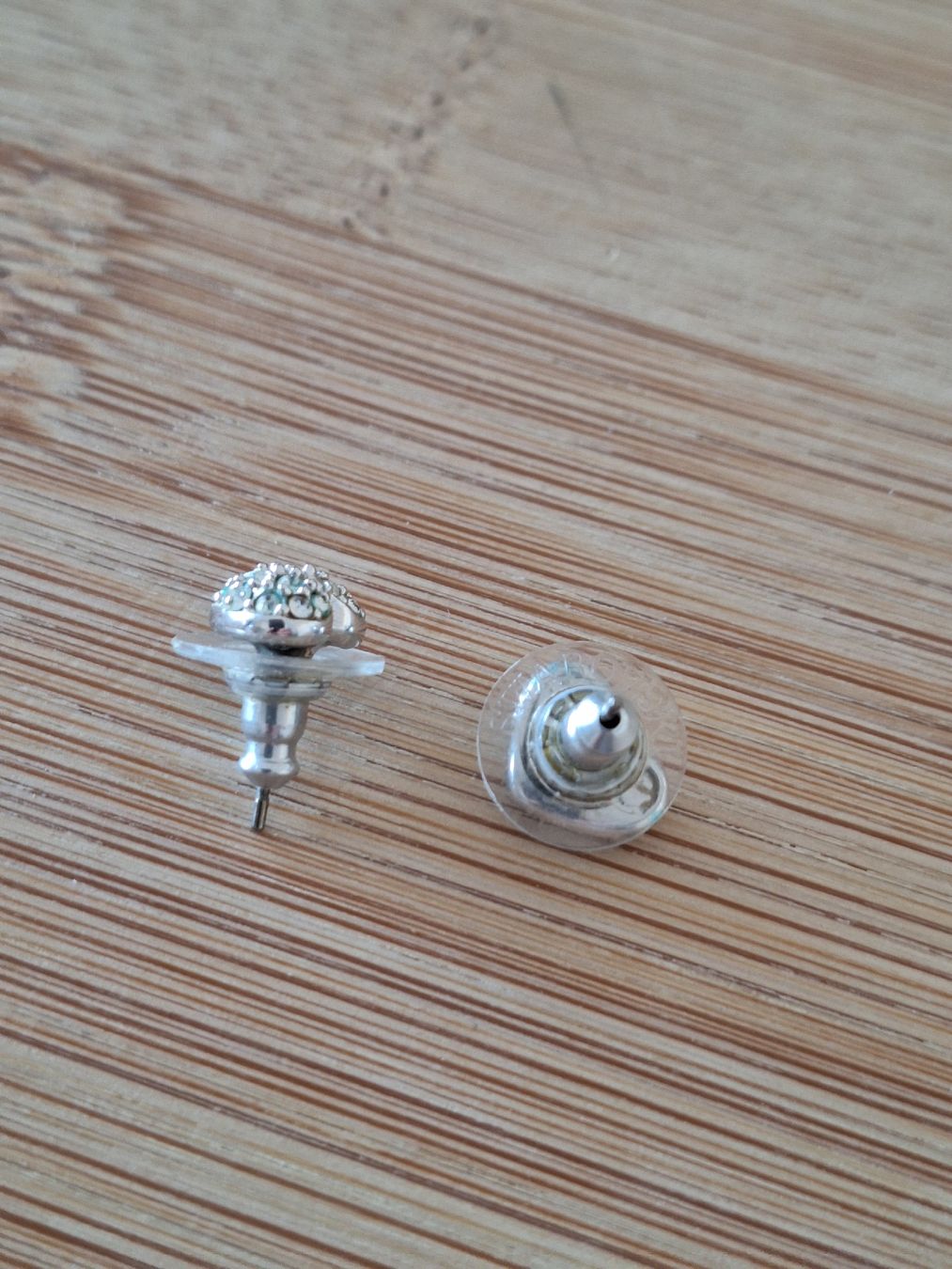 Orecchini pendenti & Orecchini a lobo: Swarowski earrings – Nuovo (secondo la descrizione) da Cham venduto da Drukkerij 1