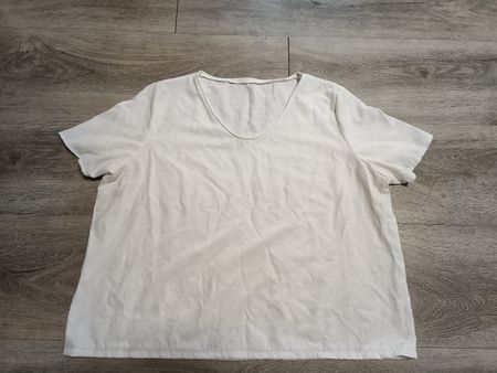 Weisses Shirt 44/46