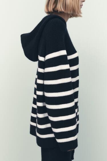 Zara Pullover & Sweatshirts: ZARA Pulli Gr. M – Gebraucht aus Basel von PinkPong 1