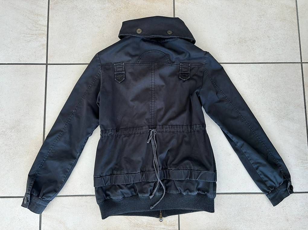 Vestes: Übergangsjacke, Grösse M – D'occasion à Oberengstringen par exmex 2