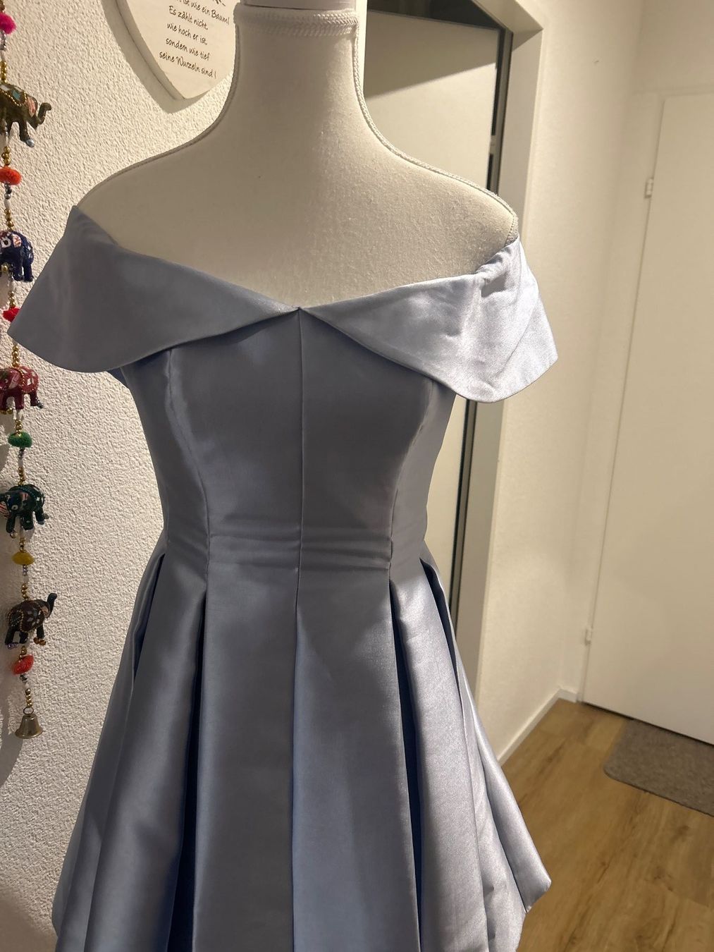Vestiti: Miss Selfridge Petites Kleid hellblau Gr. 36 – Usato da Brunnen venduto da Nala2929 2