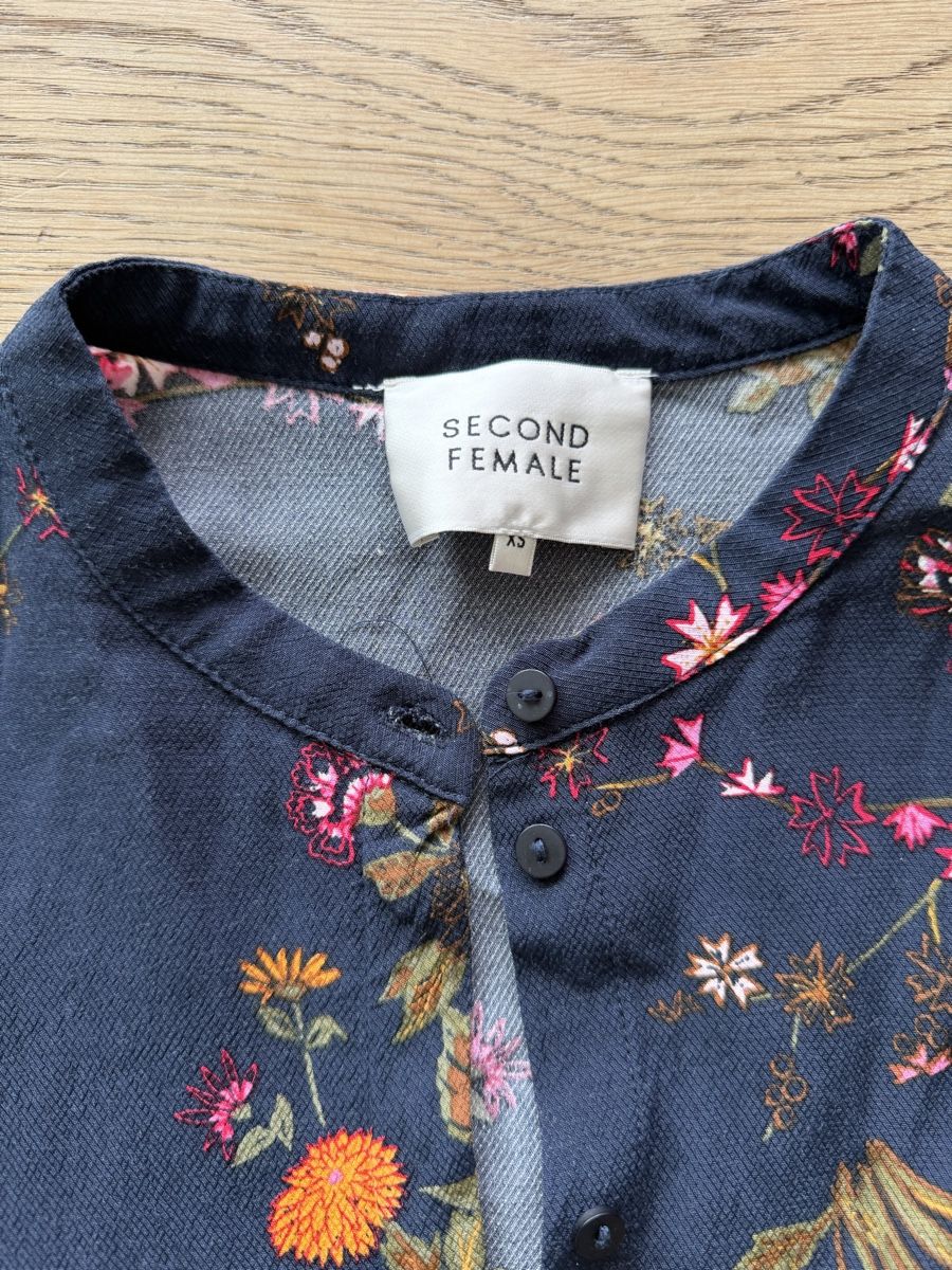 Camicette: Second Female Bluse Grösse XS – Usato da Zürich venduto da z00mie 1