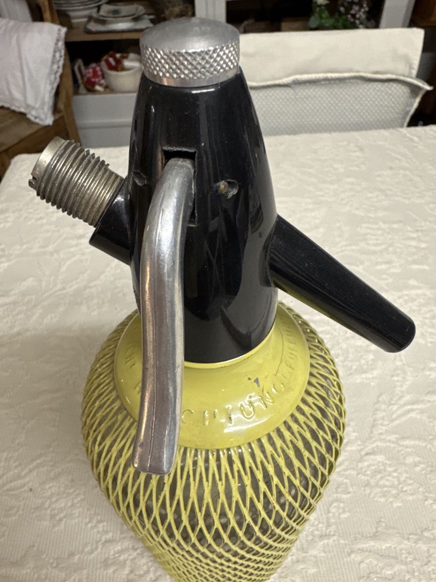 Flaschen: Seltener Sodasiphon mit Metallnetz – Gebraucht aus Gams von ver_n7n9 3