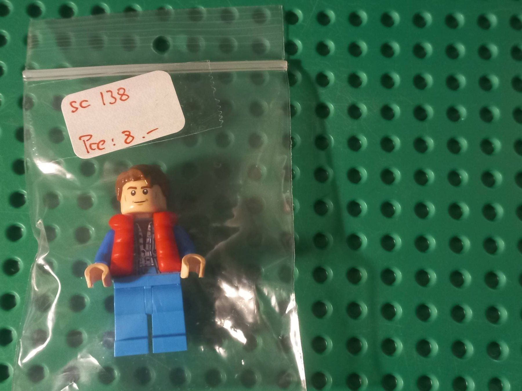 Lego Giocattoli: Mini figurine Lego ( Marty McFly ) – Nuovo e nell'imballaggio originale da La tour de treme venduto da Legocreation82
