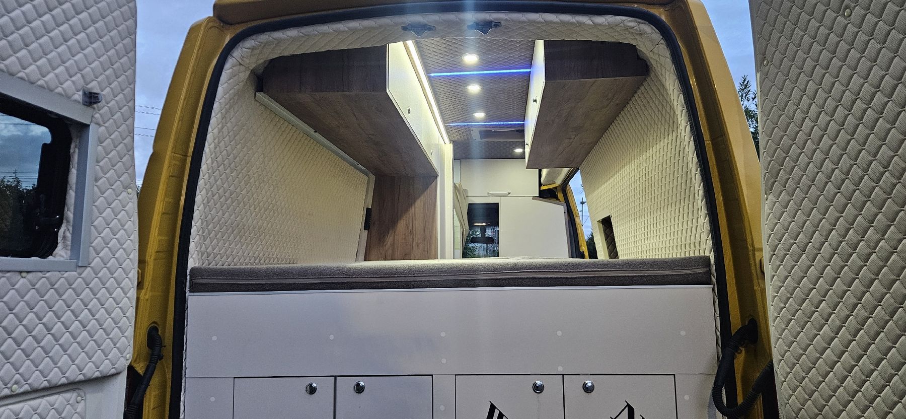 Renault Veicoli da campeggio: CAMPER RENAULT MASTER – Usato da Dietlikon venduto da svajc80 7